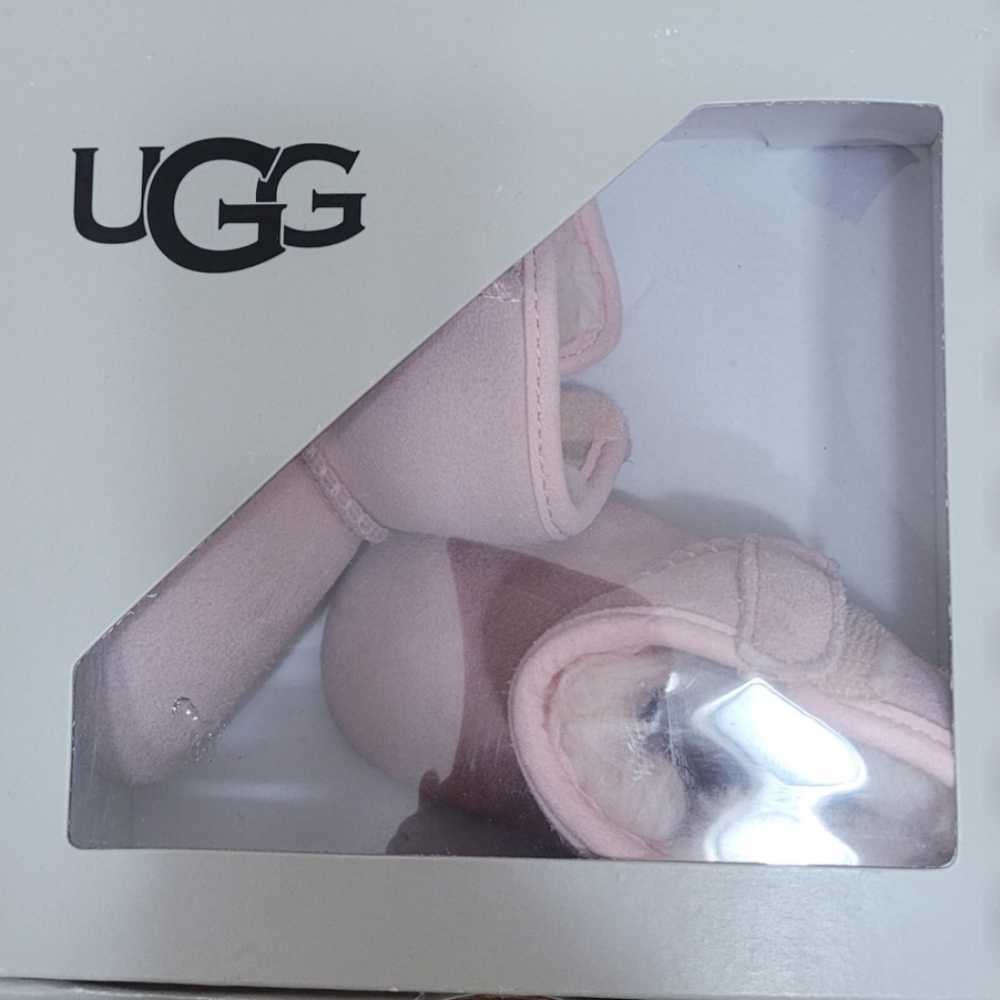 Baby ugg boots